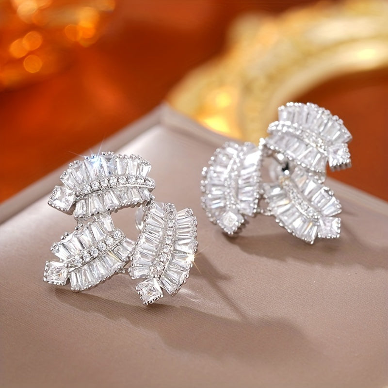 Elegant Maple Leaf Zirconia Stud Earrings