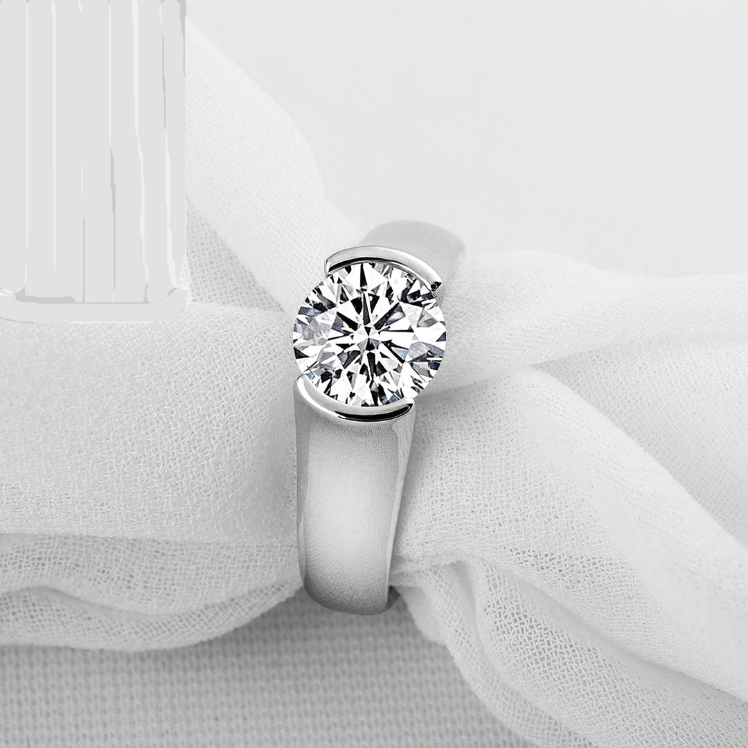 Classic Elegant Moissanite Engagement Ring
