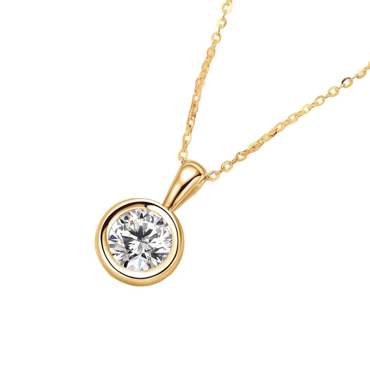8mm Round Cut Moissanite Pendant Necklace