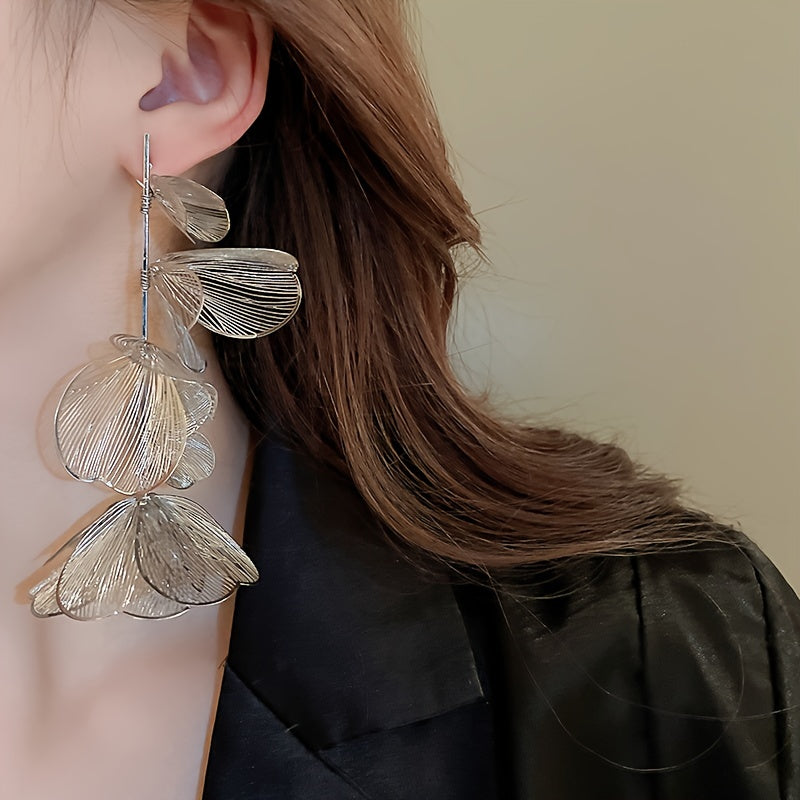 Floral Cutout Tassel Earrings