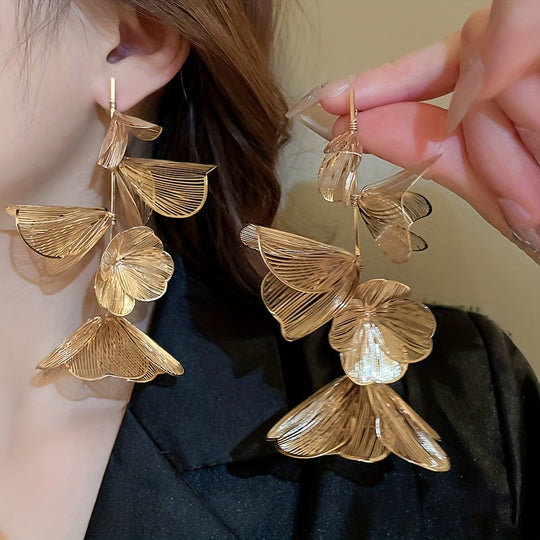 Floral Cutout Tassel Earrings