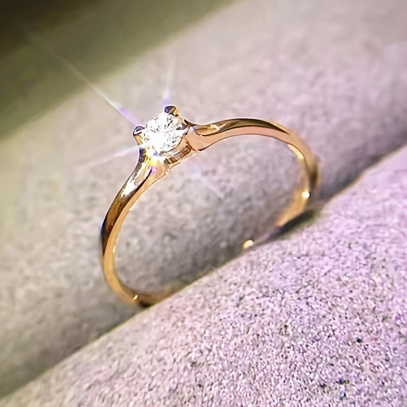 Inlaid White Zirconia Ring