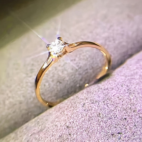 Inlaid White Zirconia Ring