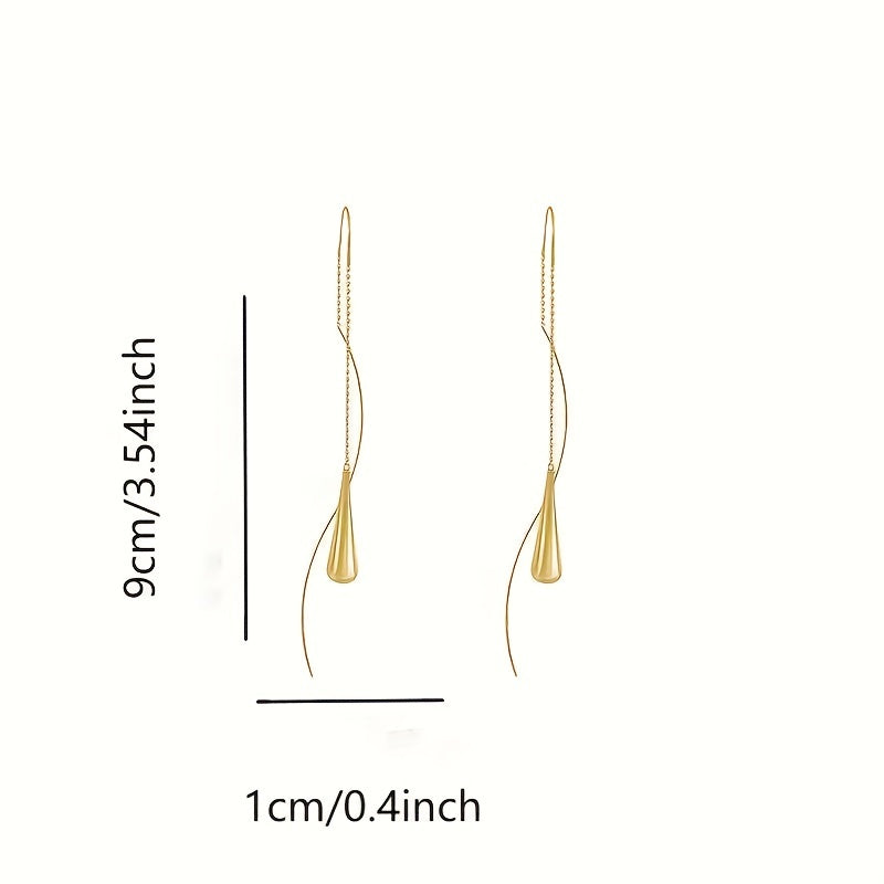 Elegant Golden Geometric Tassel Pair of Earrings